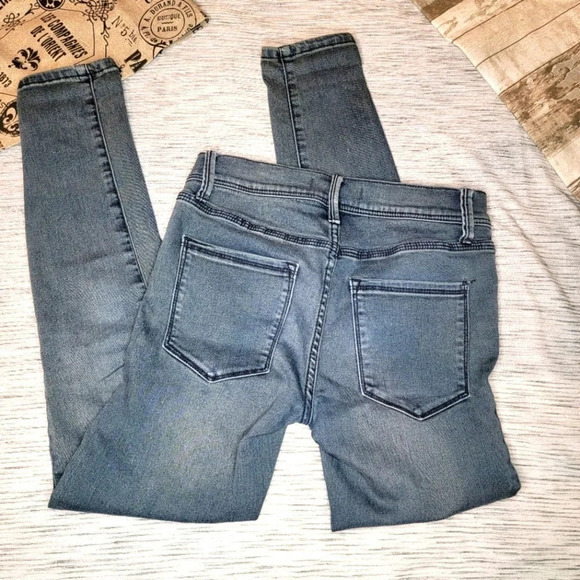 FREE PEOPLE Women's Dark Wash Low Rise Skinny Jeans 25 - Picture 2 of 14